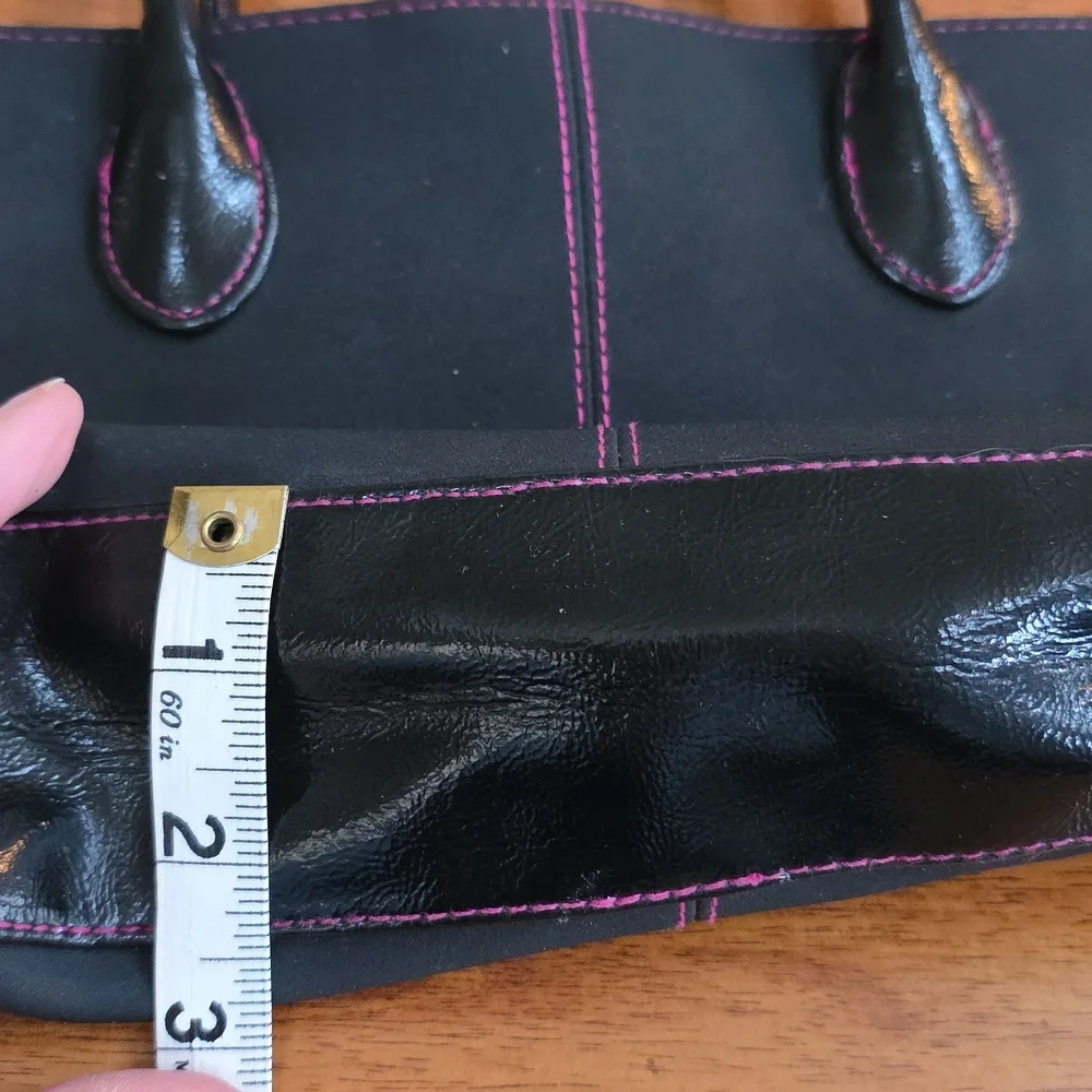 Estee Lauder Black Mini Tote Cosmetic Bag w/ pink stitching🌷🌸